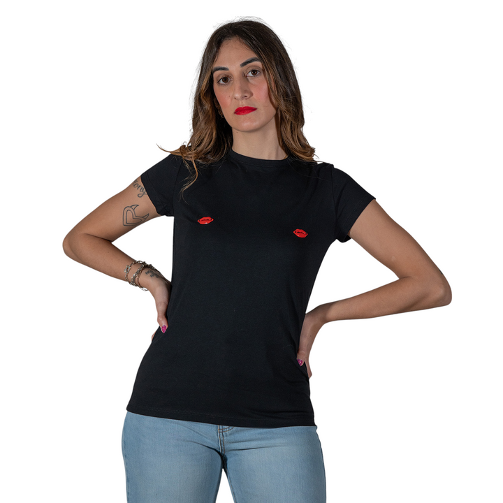 T-SHIRT AVEC BOUCHES NOIRES