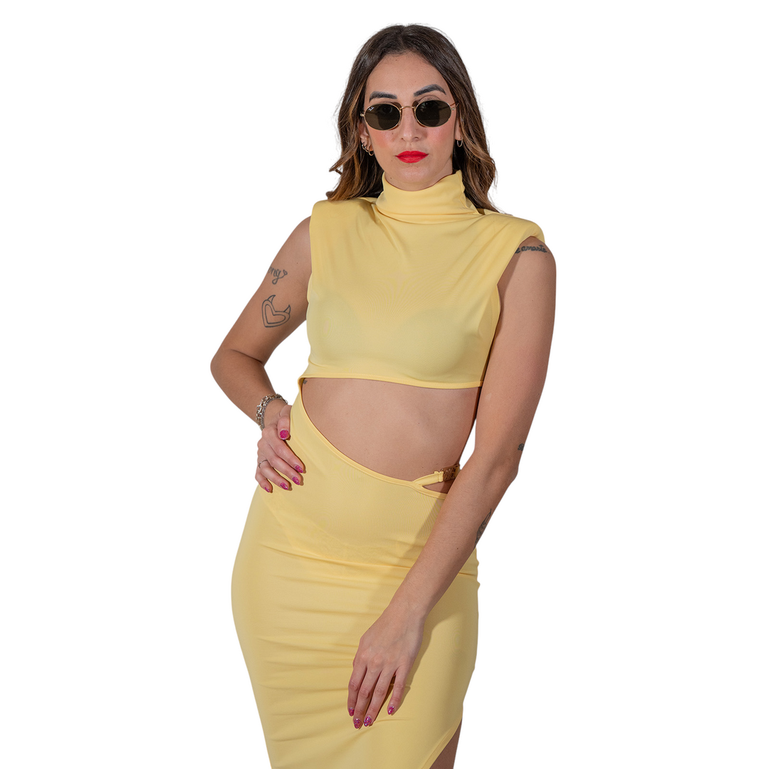 ROBE À DÉCOUPES JAUNE