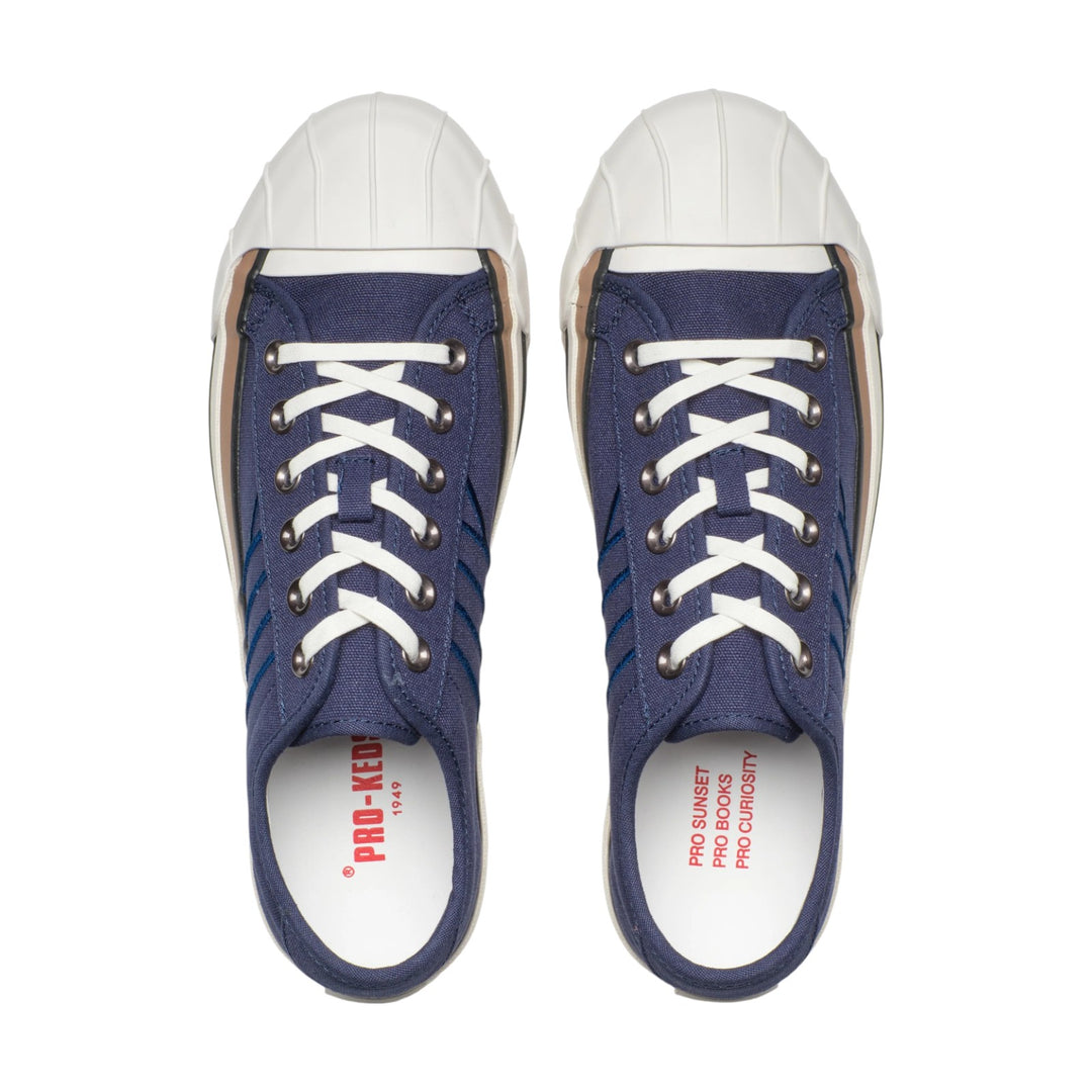 Royal Intrepid en toile bleue