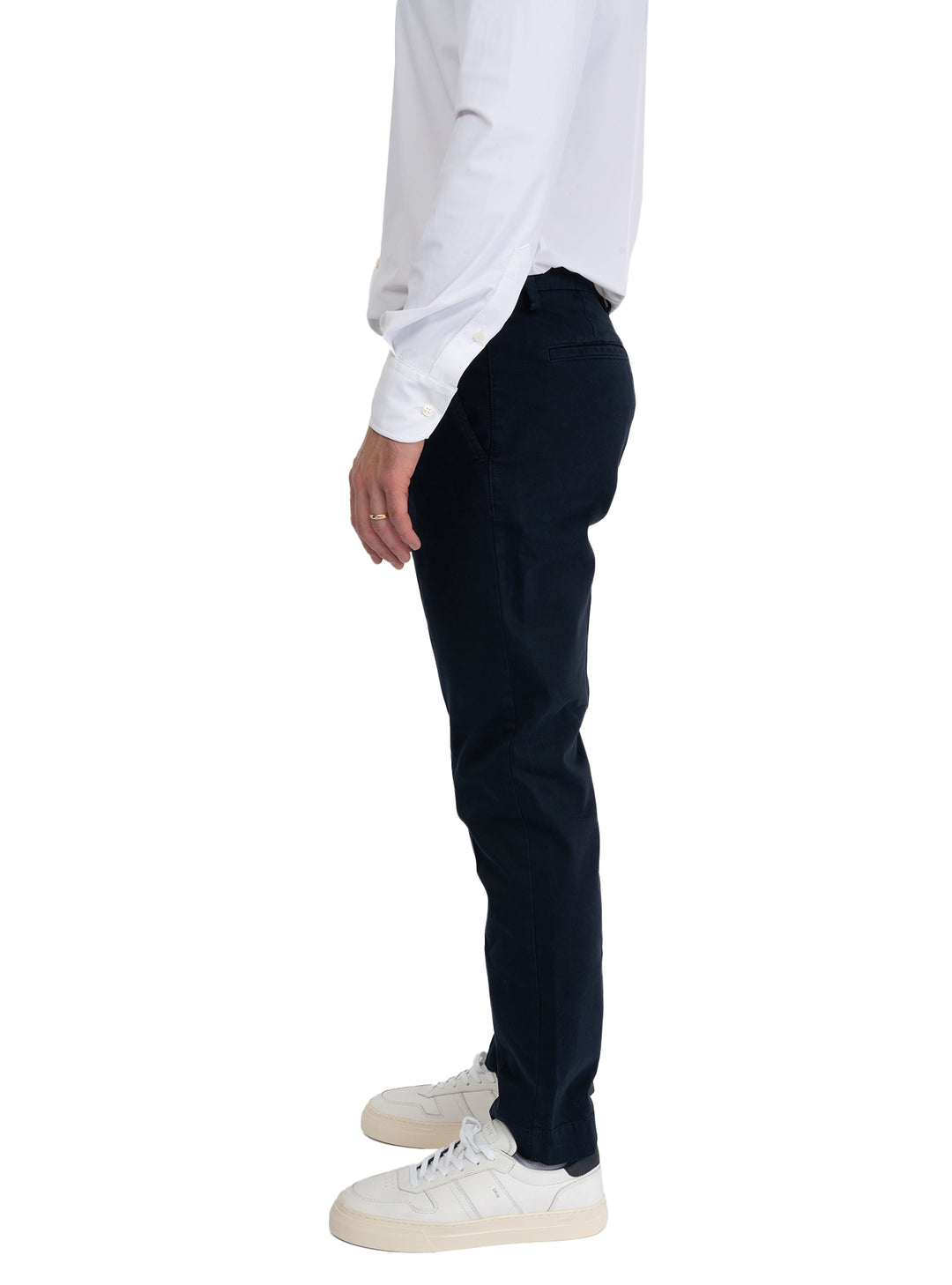 image-4-saint-etienne-pantalon-gabardine-une-pence-bleu-pantalon-verga-bleu