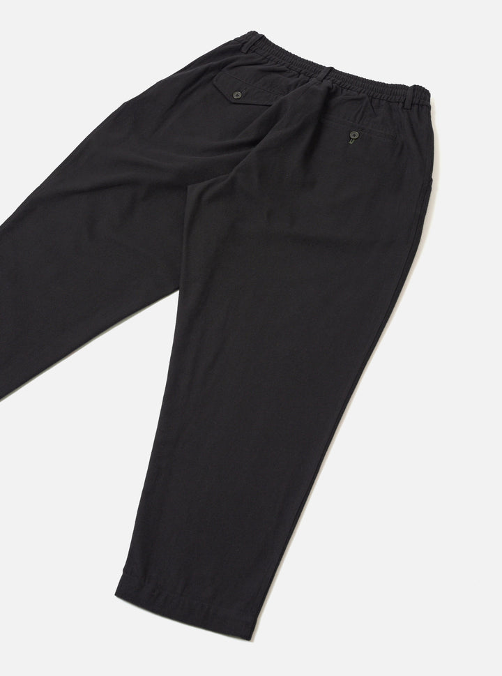 Universal Works Pleated Track Pant Brushed Moleskin Black Nero - foto 5